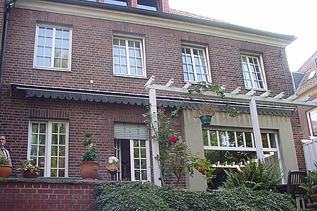 Hinteransicht des Hauses