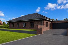 Außergewöhnlicher großzügiger Bungalow zur Miete
