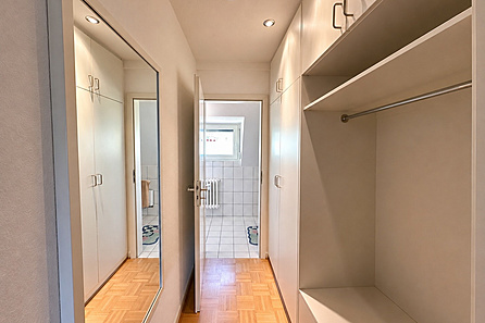 Flur mit Garderobe