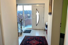 Gepflegte Doppelhaushälfte – Modernisiert & Einzugsbereit!