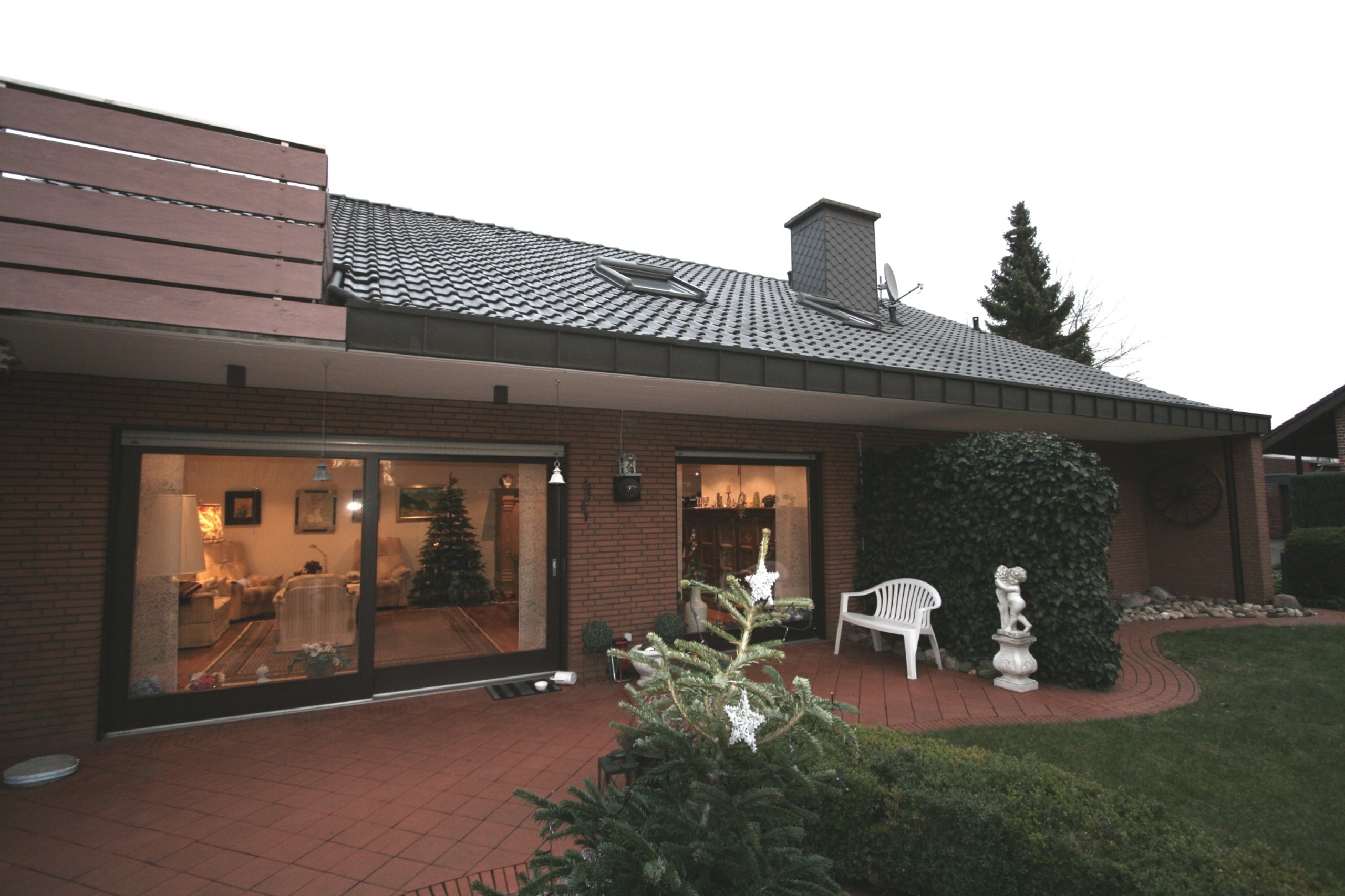 Großzügiges Ein/ Zweifamilienhaus mitten in Handorf! Dr. Schorn