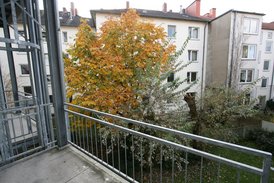 Jugendstil trifft City-Leben – charmantes Apartment mit Balkon