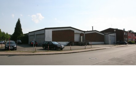 Lagerhalle mit Büro und Betriebs-Whg. am Wienburgpark!
