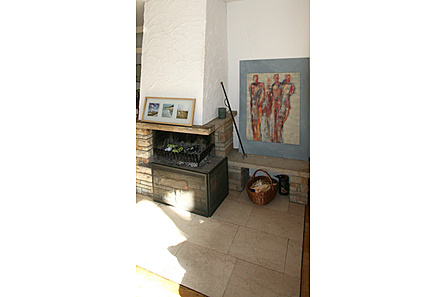 Wohnzimmer mit Kamin