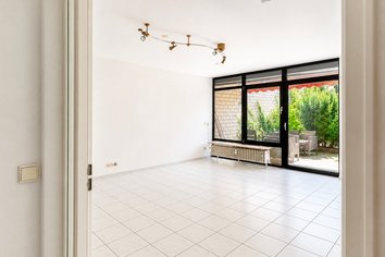 Ruhige 3-Zimmer-Wohnung mit Terrasse und kleinem Garten