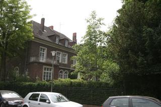 Sanierte Wohnung in Stadtvilla