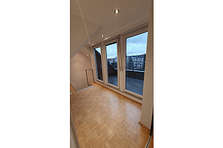 oberer Flur mit Balkon