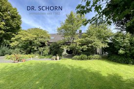 Traumhaftes Einfamilienhaus mit parkähnlichem Garten