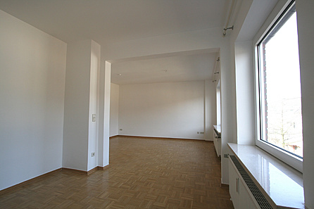 Wohnraum mit Parkett